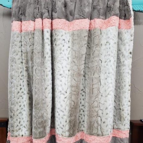 Lynx Minky Comfort Weight Blanket